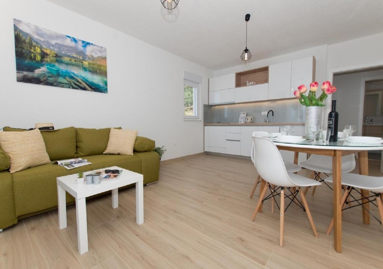 Seaview Apartments Oscar Макарска Екстериор снимка